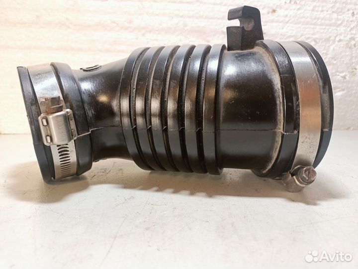 Subaru Legacy BE BH - Патрубок воздушный Б\У