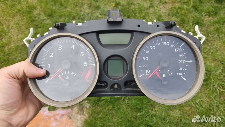 Запчасти Рено Меган 2