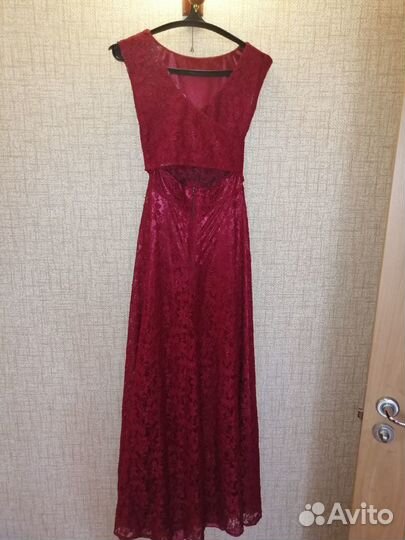 Платье вечернее