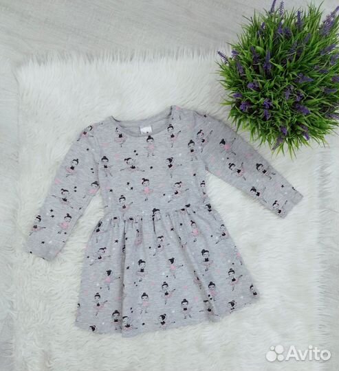 Фирменные платья с рукавом девочки 98-104 см