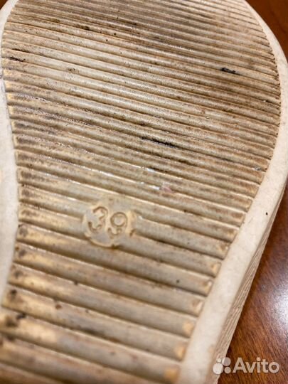 Босоножки женские 39