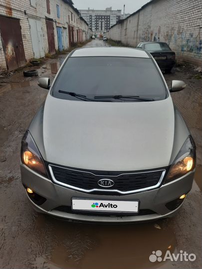 Kia Ceed 1.6 AT, 2012, 142 000 км