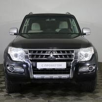 Mitsubishi Pajero 3.8 AT, 2017, 70 491 км, с пробегом, цена 2 754 000 руб.