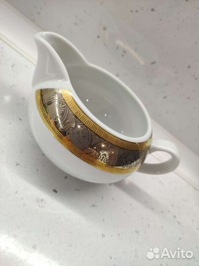 Молочник Богемия Тхун Опал широкий кант