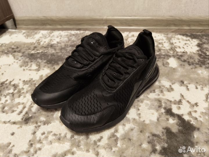 Кроссовки Nike Air Max 270