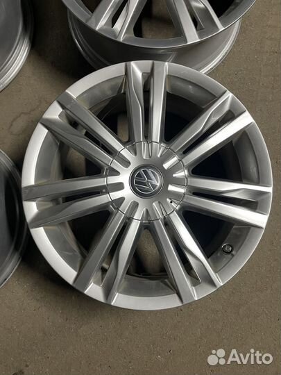Диски VW Jetta Golf R17