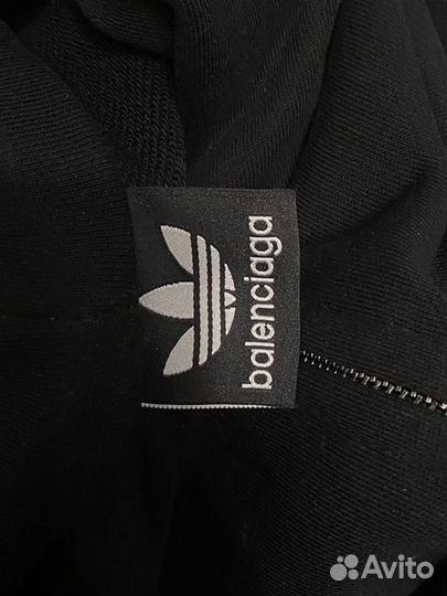 Balenciaga adidas зип худи