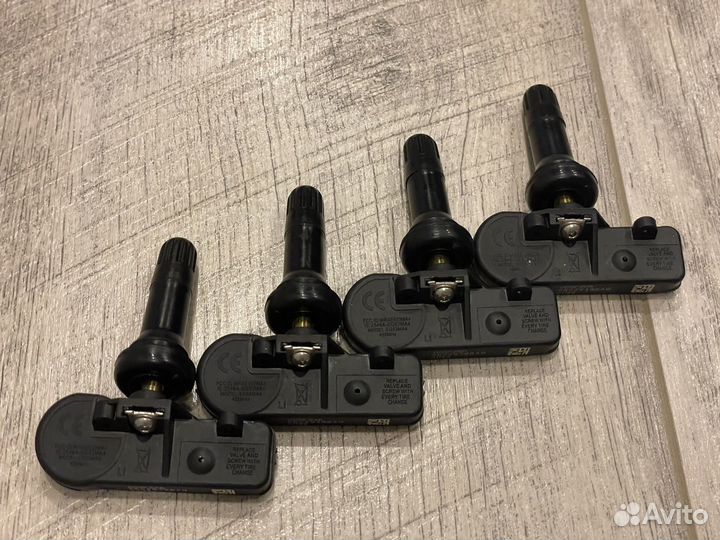 Датчик давления в шинах tpms 56029398AB