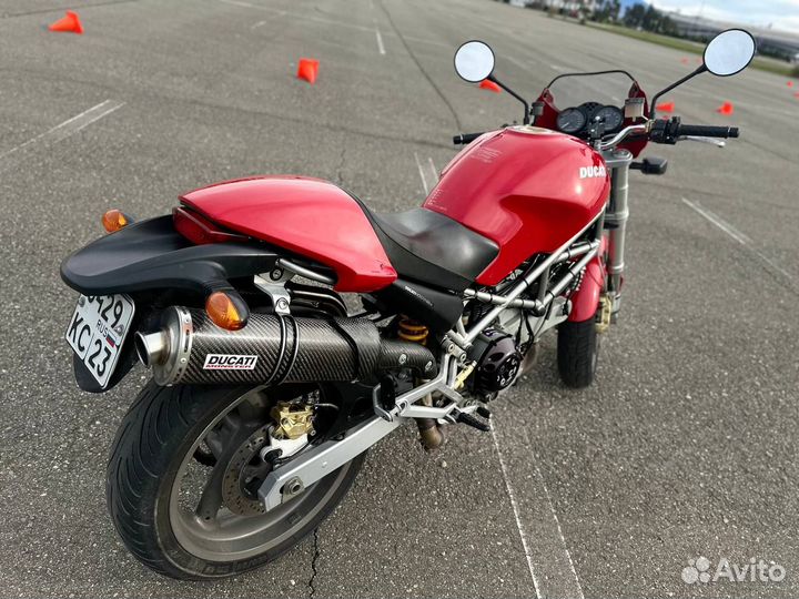 Ducati monster 1000