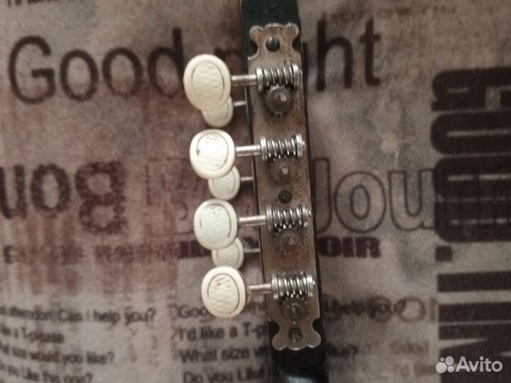 Советский гриф для семиструнной гитары с колками