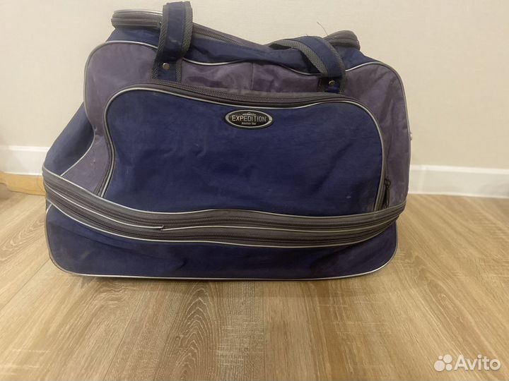 Сумка дорожная на колесах с выдвижной ручкой