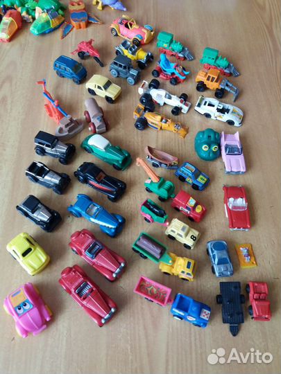 Игрушки из киндер-сюрпризов