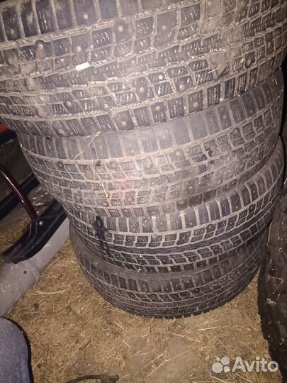 Dunlop Grandtrek TG31 205/60 R16