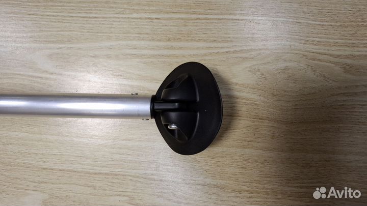 Держатель штанги носового электромотора