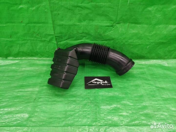 Резонатор воздушного фильтра Audi Q5