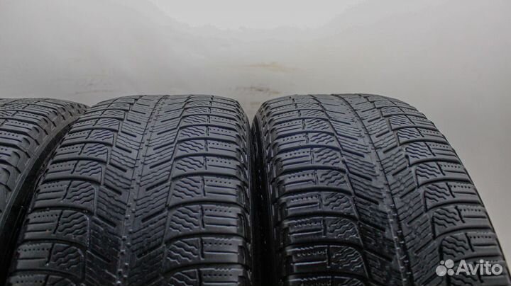 Michelin X-Ice XI3 215/60 R16 99H