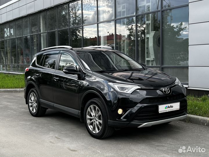 Toyota RAV4 2.2 AT, 2016, 113 000 км