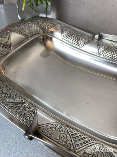 Антикварное блюдо на ножках серебрение Англия