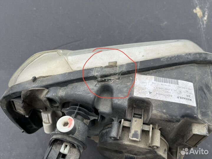 Фара рено Логан 1