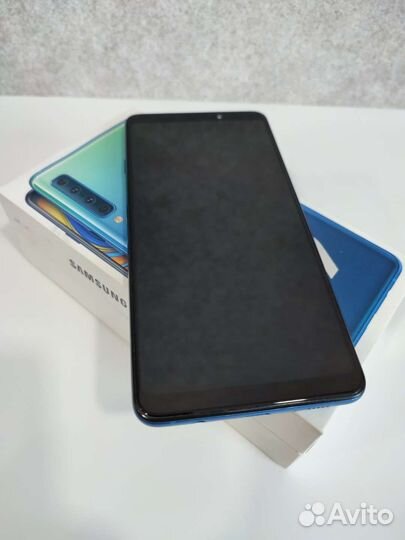 Смартфон Samsung Galaxy A9 (6/128Gb)