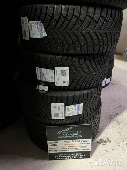 Michelin X-Ice North 4 215/50 R17 95T