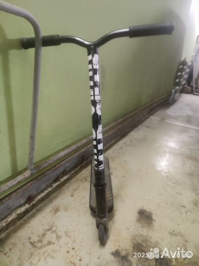 Трюковой самокат