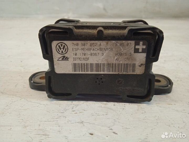 Датчик ускорения Volkswagen Touareg