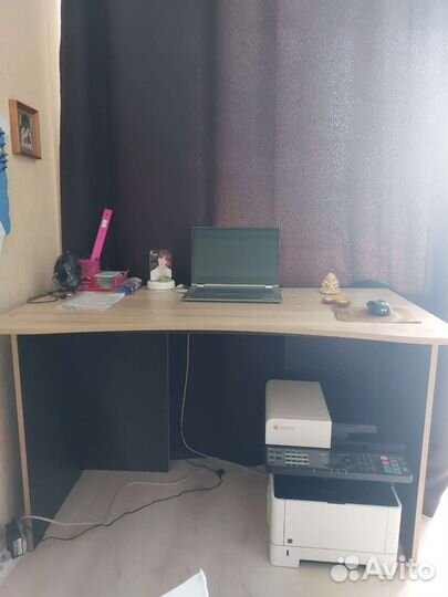 Компьютерный стол