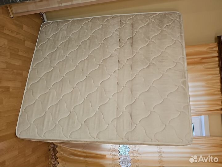 Кровать с матрасом бу