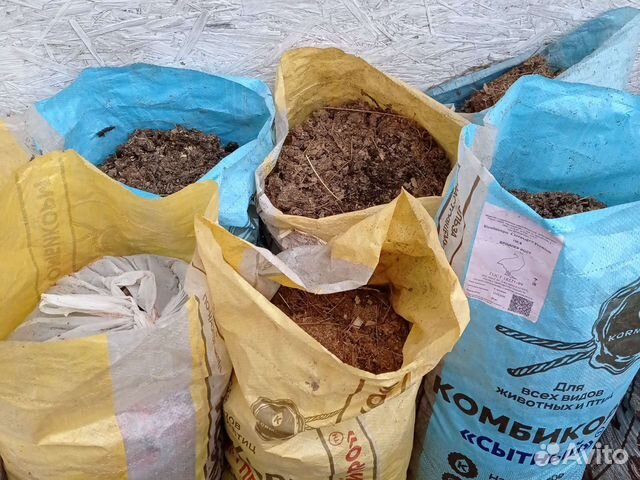 Навоз в мешках