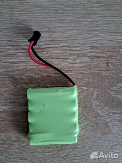 Радиоуправляемая машинка