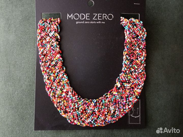 Колье из бисера