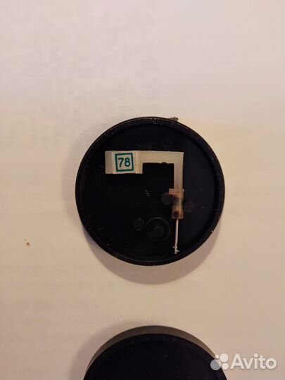 Иглодержатели для проигрывателей пластинок