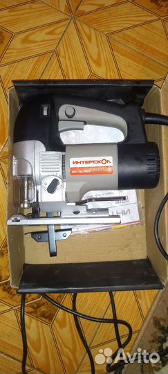 Электро лобзик интерскол