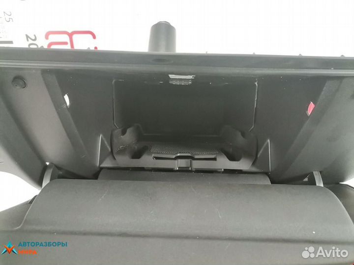 Бардачок Volvo C30 2009 39808614