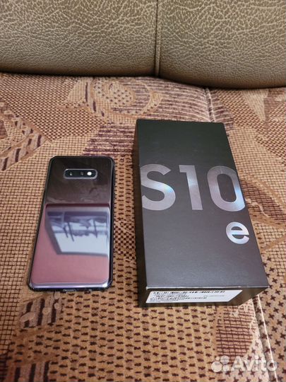 Samsung Galaxy S10e, 6/128 ГБ