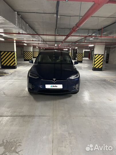 Tesla Model X AT, 2017, 71 600 км