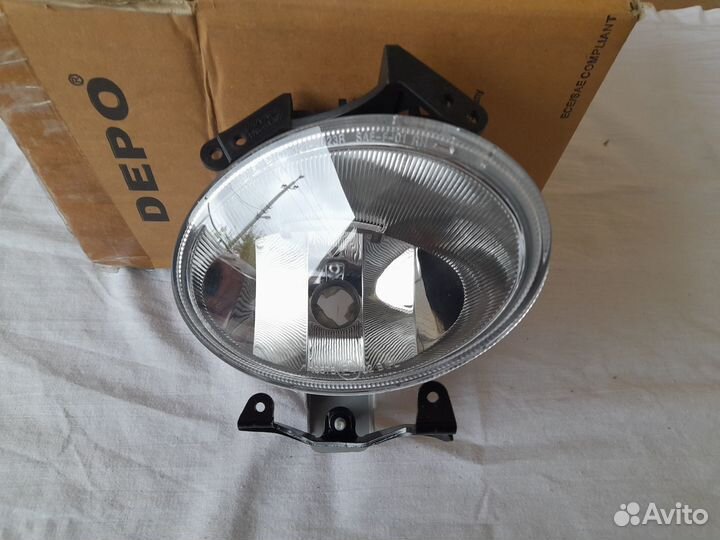 Hyundai Santa Fe Фара противотуманная правая Новая