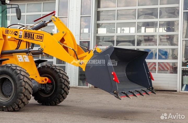 Фронтальный погрузчик Bull SL220, 2024