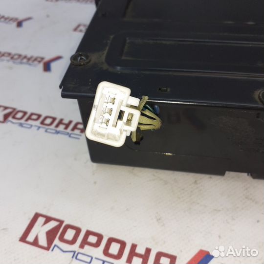 Пепельница центральной консоли салона hyundai TER