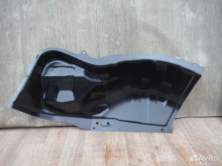 Арка колеса заднего правого внутренняя Toyota 200