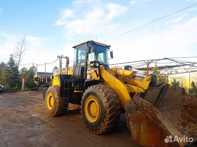 Фронтальный погрузчик SEM 656D, 2015