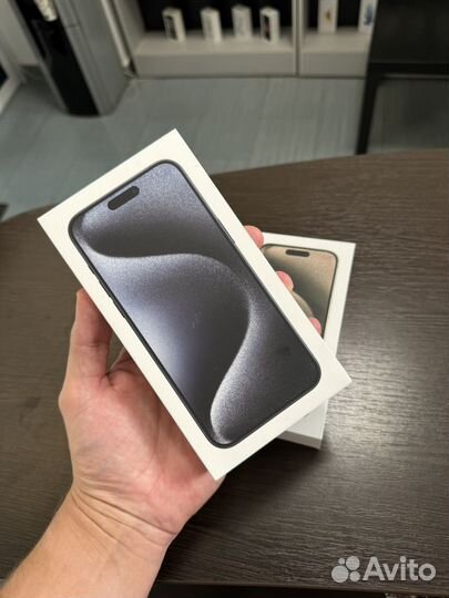 iPhone 15 Pro, 256 ГБ