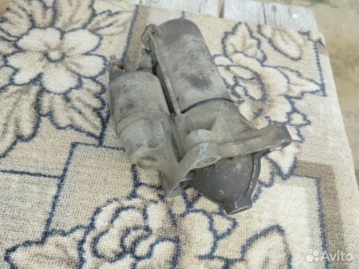 Стартер на largus renault