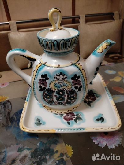 Чайник керамический