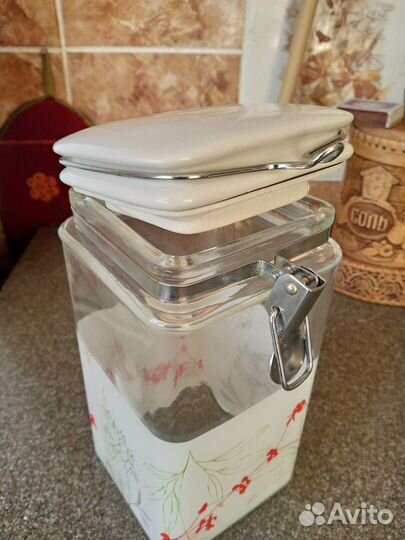 Банка для сыпучих. Стекло. Объем 1л