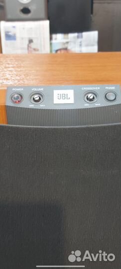 Сабвуфер jbl lx2000