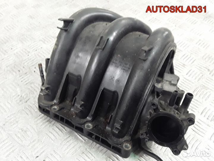 Коллектор впускной VW Polo 1.2 BMD 03D129766L