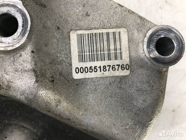 Кронштейн двигателя опорный Saab 09.Мар 1.9 2006