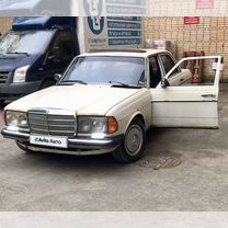 Mercedes-Benz W123 2.4 MT, 1977, 200 000 км, с пробегом, цена 200 000 руб.